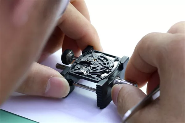 宝山时尚手表维修服务中心