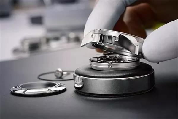 黔西南顶级名表维修服务中心